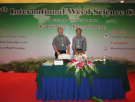 IWSS Congress, Hangzhou, Čína (2012) - se spoluorganizátorem sekce "Integrated Weed Management" Fernando Adegasem z Brazílie